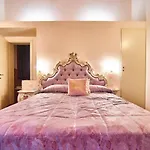 Ca Zane Martin Hotell 4*