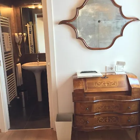 Ca Zane Martin Hotell