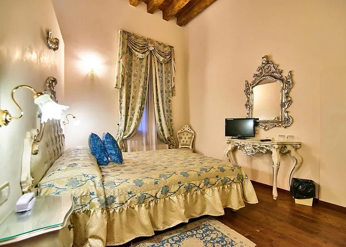 Ca Zane Martin Hotel 4*