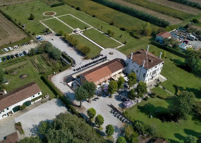 Ca Zane Martin Hotel