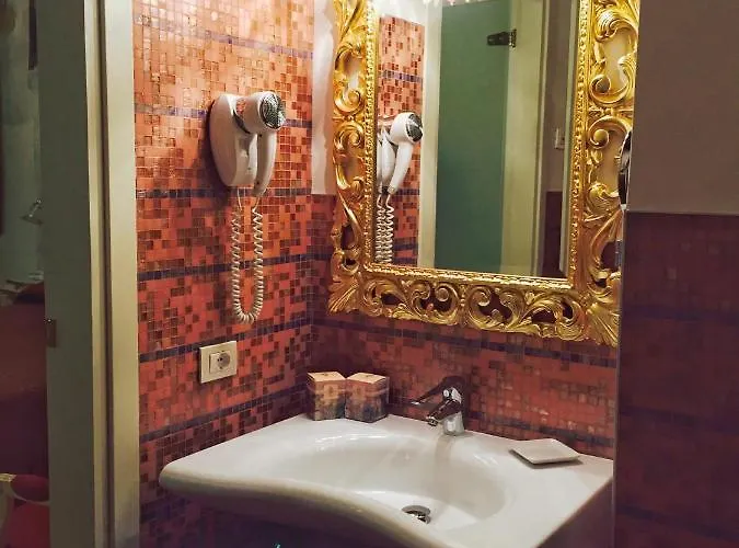 Ca Zane Martin Hotel