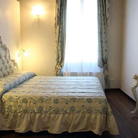 Szálloda Ca Zane Martin 4*