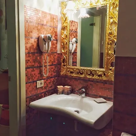 Ca Zane Martin Hotel