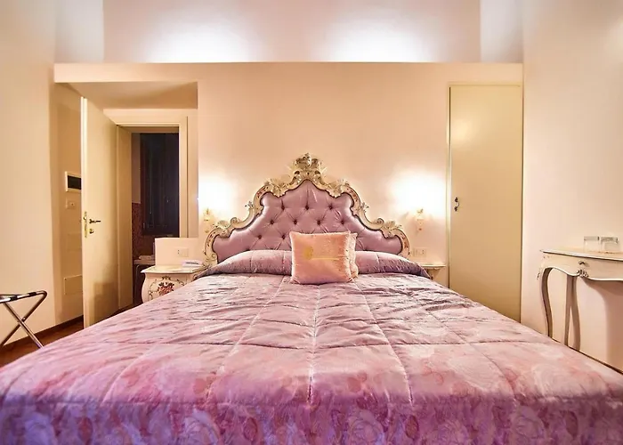 Ca Zane Martin Otel 4*